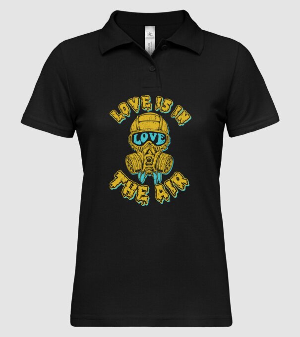Love is in the air model negru pe tricou