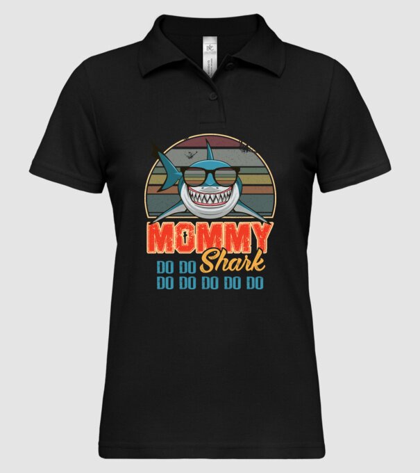 Mommy Shark model negru pe tricou