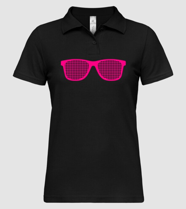 Ochelari model negru pe tricou