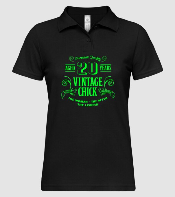 Vintage chick - 20 model negru pe tricou