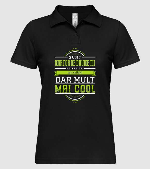 sunt un amator de drumeții, la fel ca toți ceilalți, dar mult mai cool model negru pe tricou