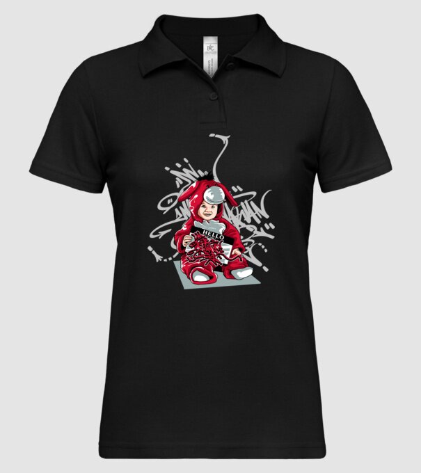 Graffiti model negru pe tricou