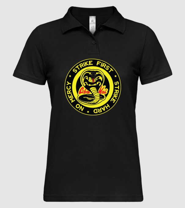 Strike first strike hard logo model negru pe tricou