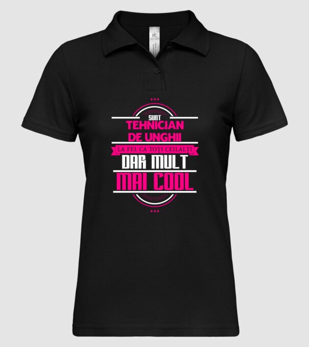Sunt tehnician de unghii, la fel ca toți ceilalți, dar mult mai cool model negru pe tricou