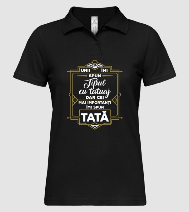 Unii îmi spun tipul cu tatuaj, dar cei mai importanți îmi spun tată model negru pe tricou