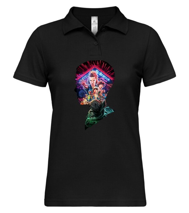  model  pe tricou