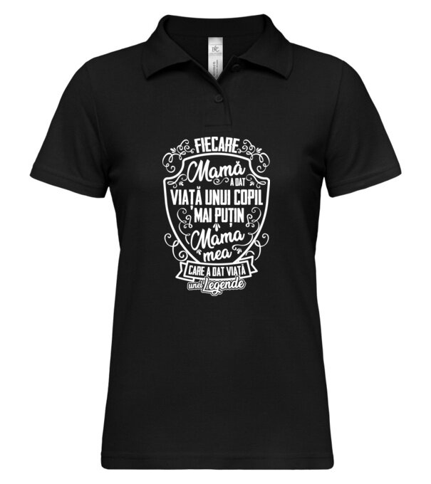  model  pe tricou