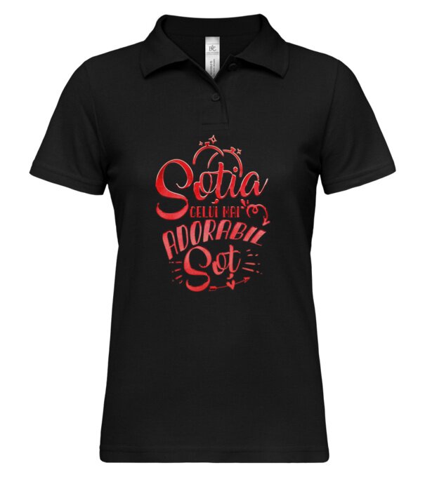  model  pe tricou