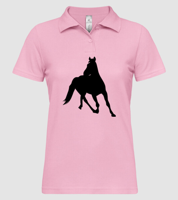 cal model roz deschis pe tricou