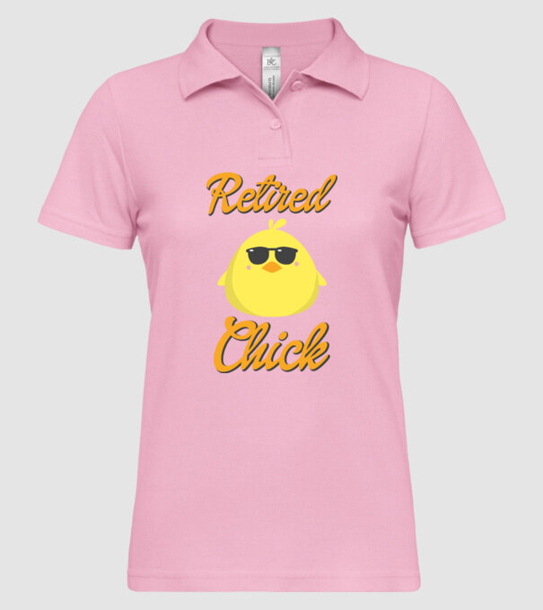 Retired chick model roz deschis pe tricou