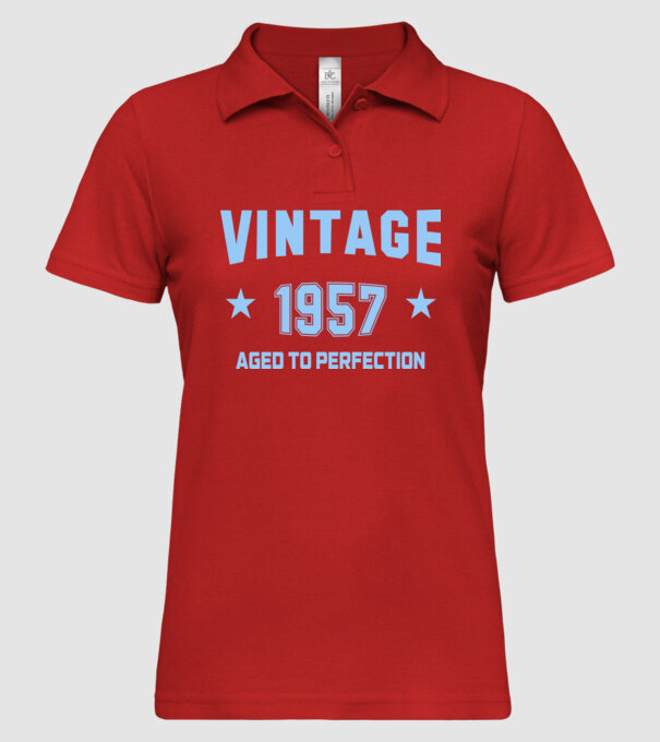 Vintage - 1957 model roșu pe tricou
