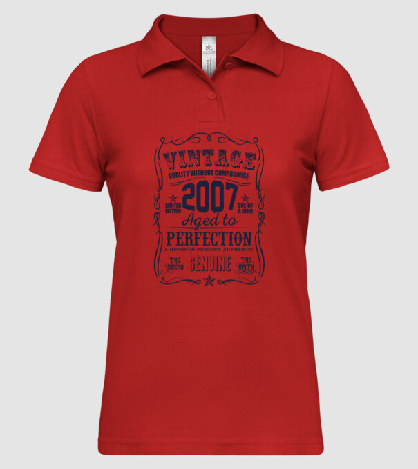 Vintage Perfection - 2007 model roșu pe tricou