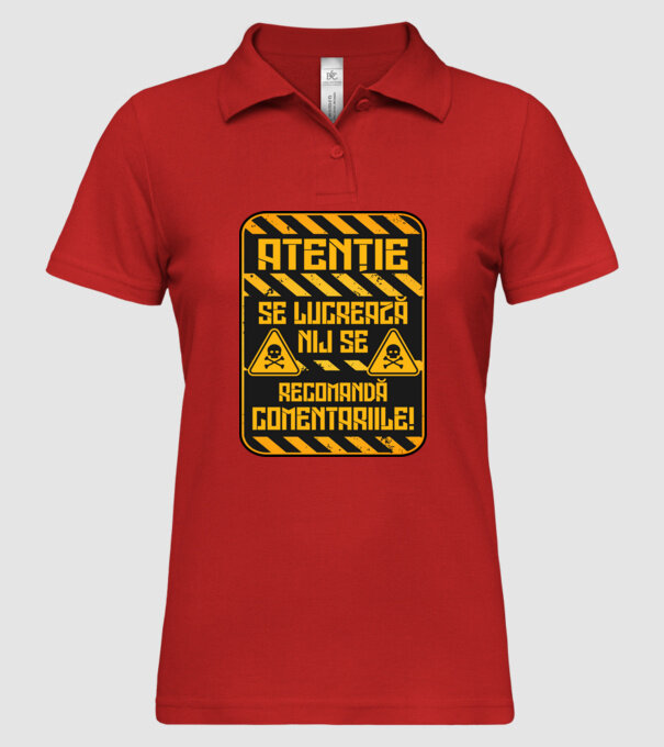 Nu se recomandă comentariile D9233657 model roșu pe tricou