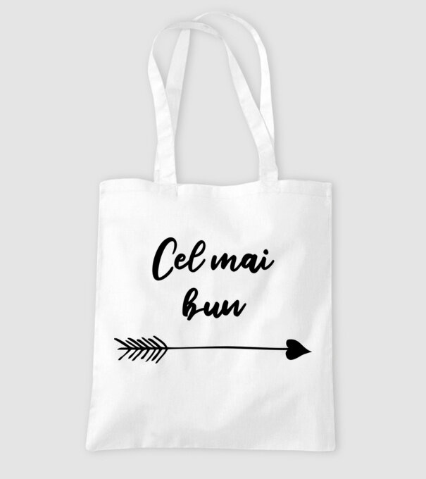 cel mai bun model alb pe tricou