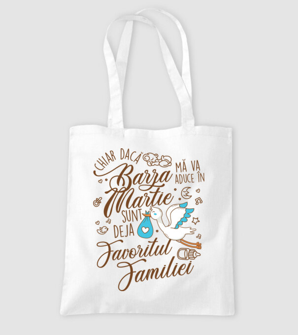Favoritul familiei MARTIE model alb pe tricou