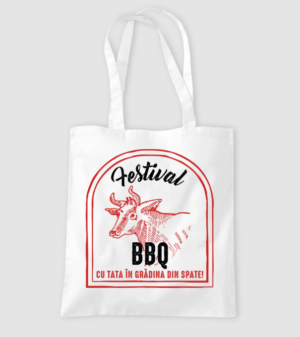 Festival BBQ - cu tata în grădina din spate! model alb pe tricou