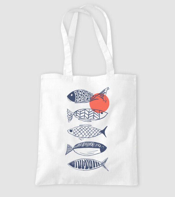 Fish model alb pe tricou