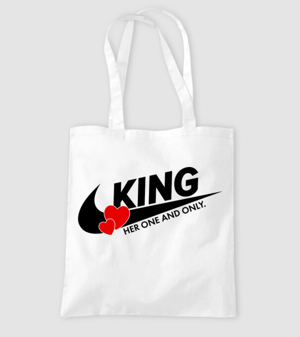 King model alb pe tricou