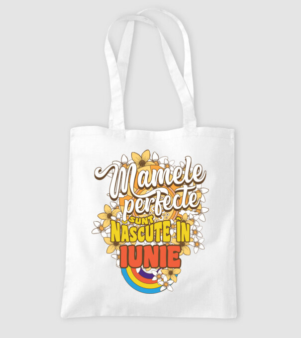 Mamele perfecte sunt născute în iunie. model alb pe tricou