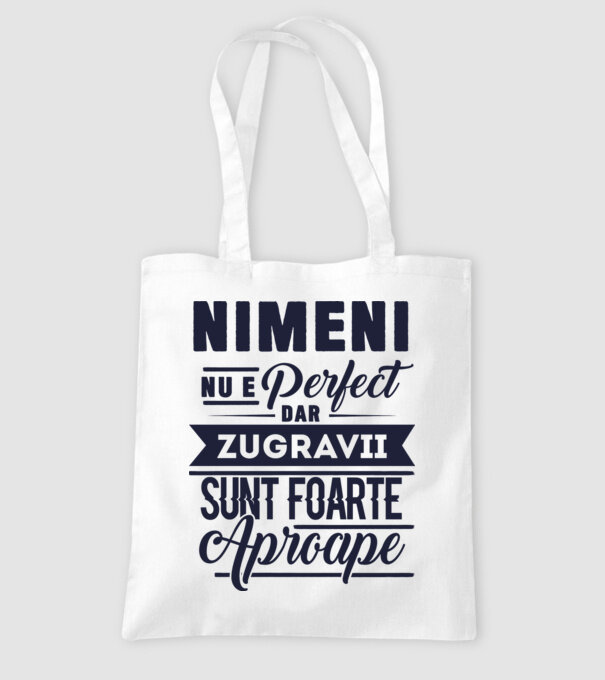 Nimeni nu e perfect, dar zugravii sunt foarte aproape model alb pe tricou