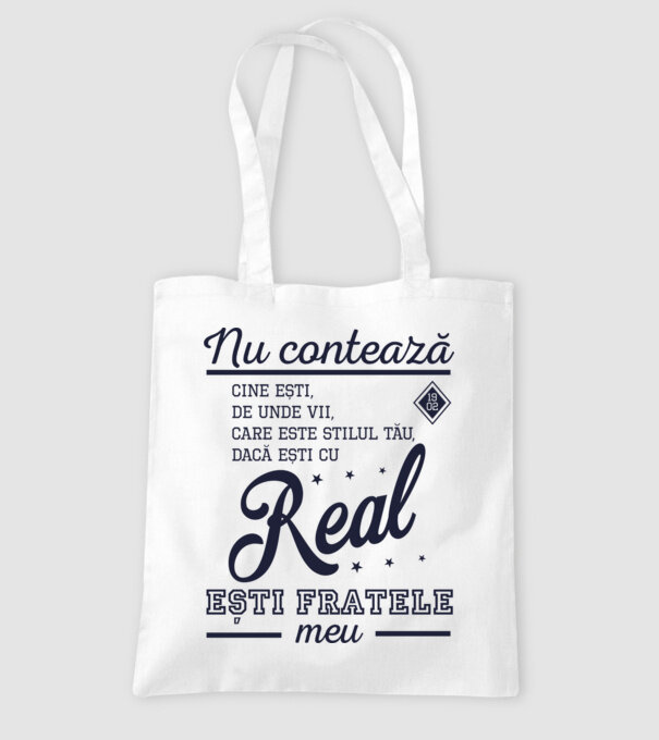 nu contează cine ești, de unde vii, care este stilul tău, dacă ești cu Real, ești fratele meu model alb pe tricou