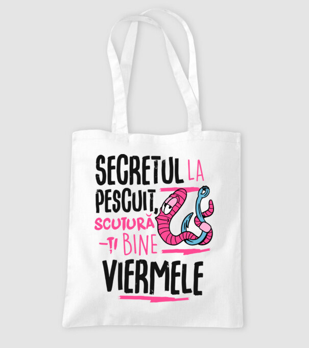 Secretul la pescuit scutură-ți bine viermele model alb pe tricou
