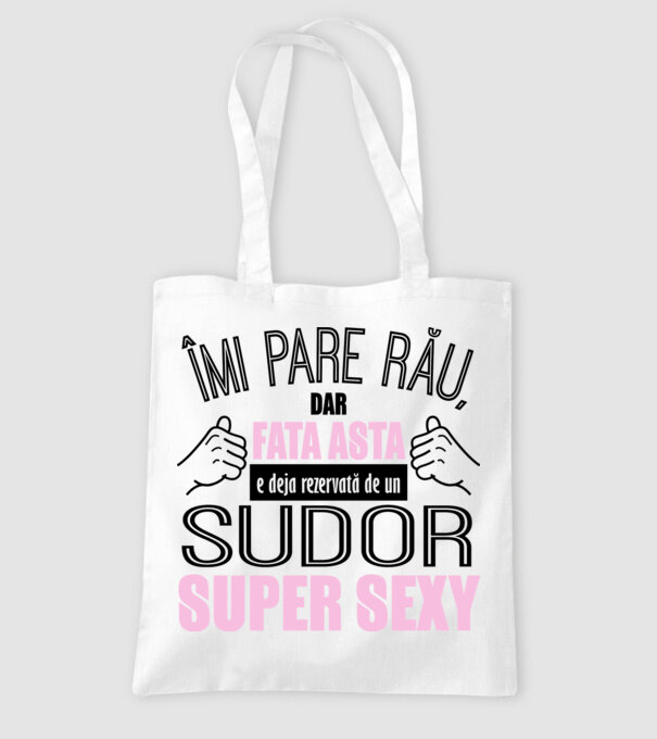 Îmi pare rău, dar fata asta e deja rezervată de un SUDOR super sexy model alb pe tricou