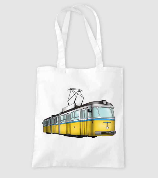 Trenuri model alb pe tricou