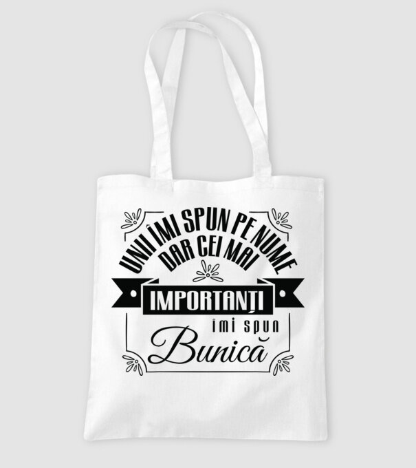 Unii îmi spun pe nume, dar cei mai importanți îmi spun bunică model alb pe tricou
