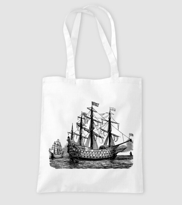 Vapoare model alb pe tricou