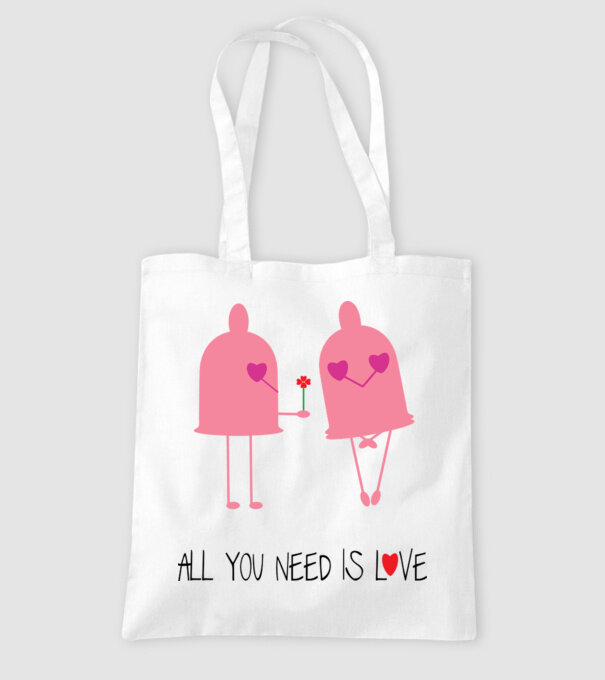 All you need is love model alb pe tricou