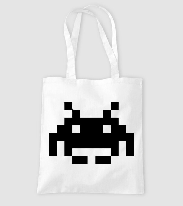 Invaders retro model alb pe tricou