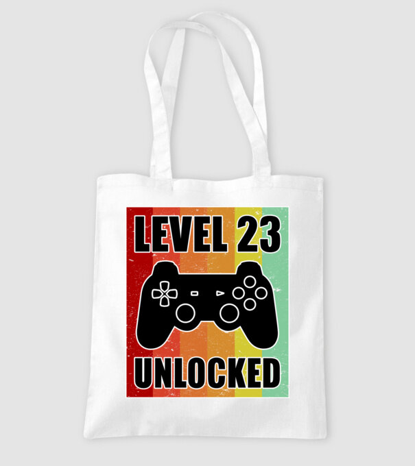 level 23 unlocked retro gamer model alb pe tricou