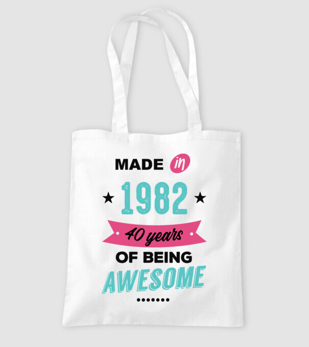MADE in 1982 model alb pe tricou