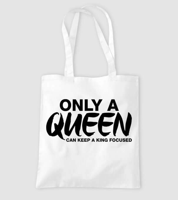 Only a Queen model alb pe tricou