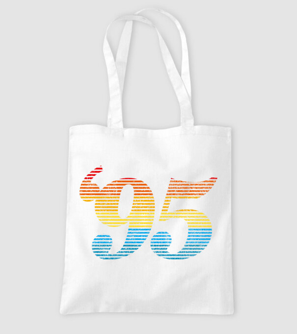 Retro Birthday 1995 model alb pe tricou