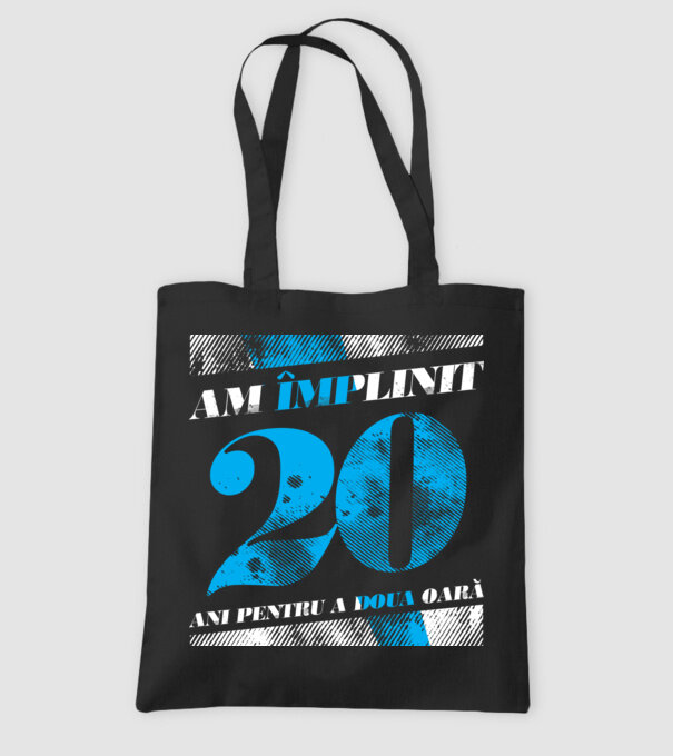 Am împlinit 20 ani pentru a doua oară model negru pe tricou