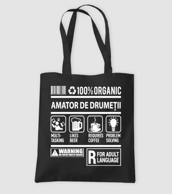 amator de drumeții model negru pe tricou