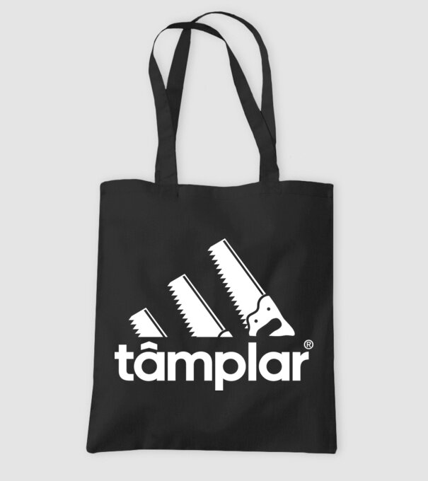 tâmplar model negru pe tricou