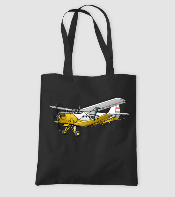 Avioane model negru pe tricou