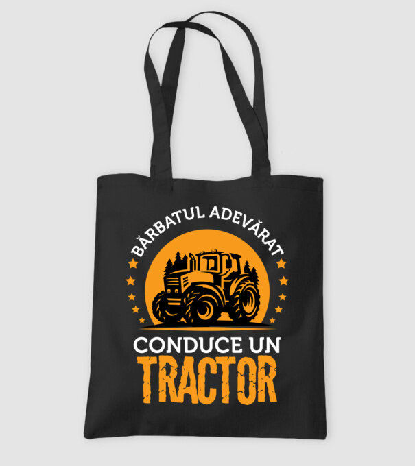 Bărbatul adevărat conduce un tractor model negru pe tricou