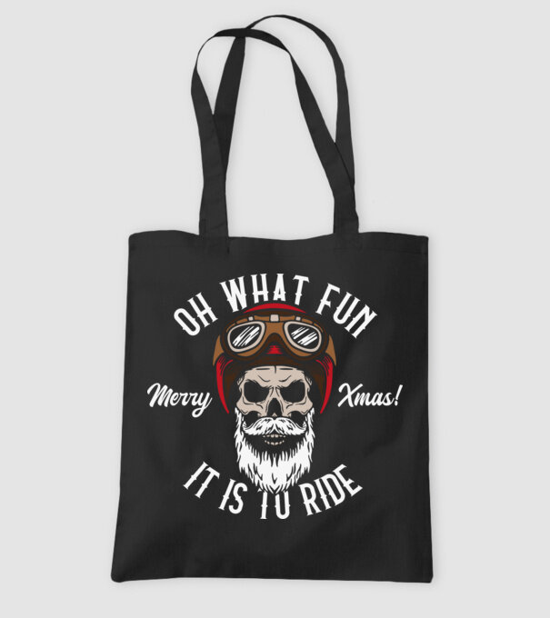 Biker Skull model negru pe tricou