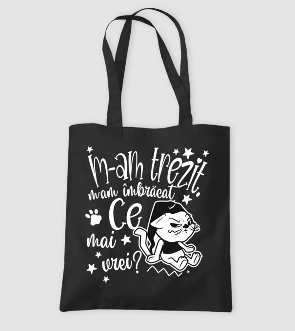 Ce mai vrei? model negru pe tricou