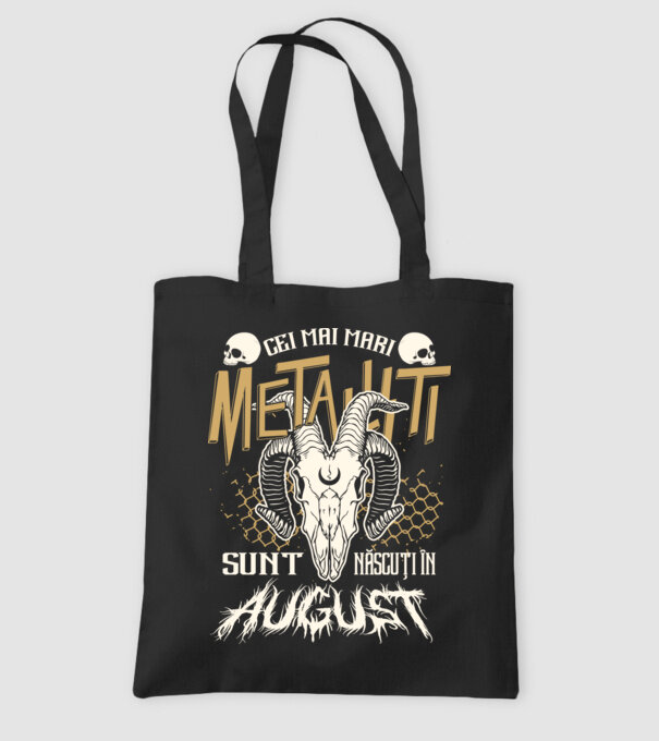 Cei mai mari metaliști sunt născuți în august. model negru pe tricou