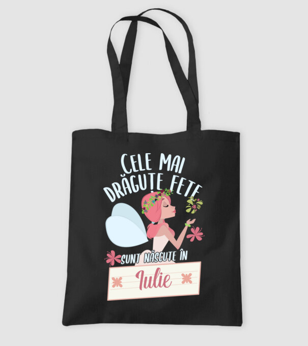 Cele mai drăguțe fete sunt născute în iulie. model negru pe tricou