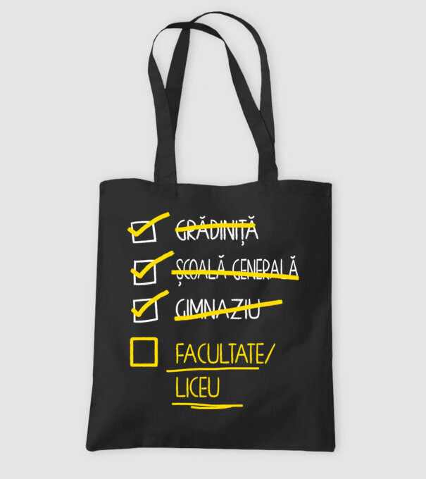 Cheklist educație - Gimnaziu negru model negru pe tricou