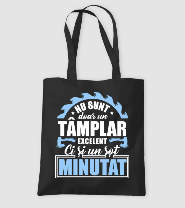 Nu sunt doar un tâmplar excelent, ci și un soț minunat! model negru pe tricou
