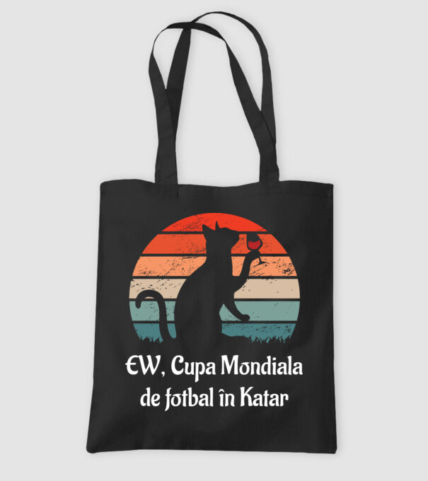 Cupa Mondiala de fotbal în Katar model negru pe tricou