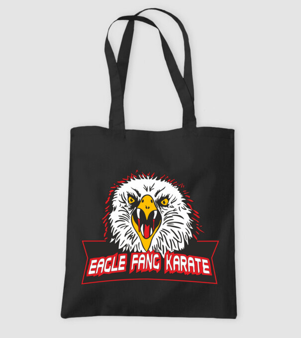 eagle fang karate cobra kai model negru pe tricou
