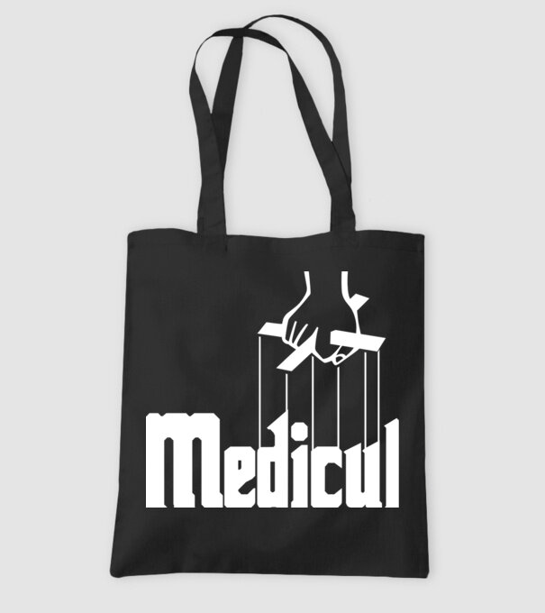 Medicul model negru pe tricou